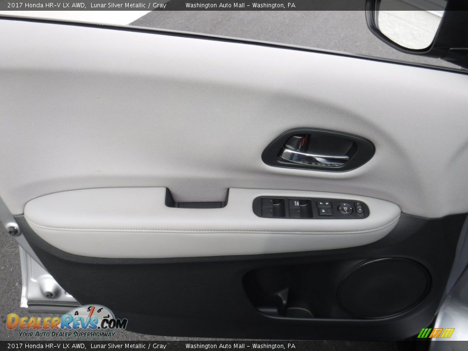 2017 Honda HR-V LX AWD Lunar Silver Metallic / Gray Photo #12