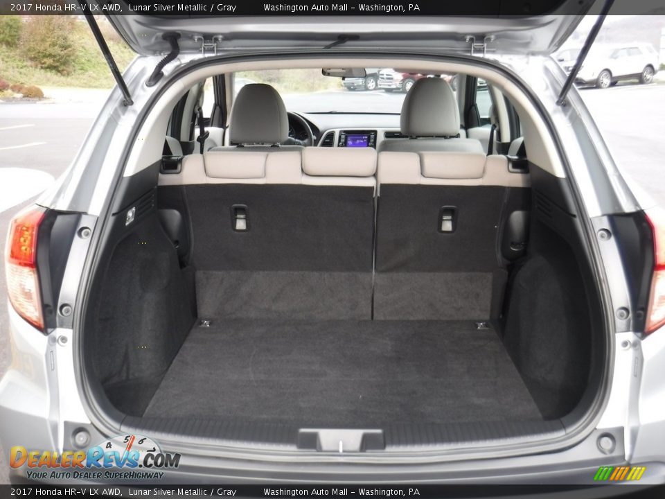 2017 Honda HR-V LX AWD Lunar Silver Metallic / Gray Photo #24