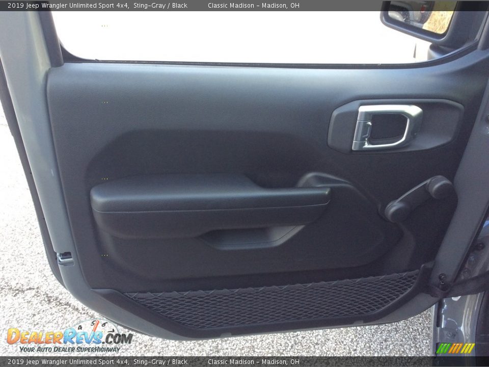 Door Panel of 2019 Jeep Wrangler Unlimited Sport 4x4 Photo #8