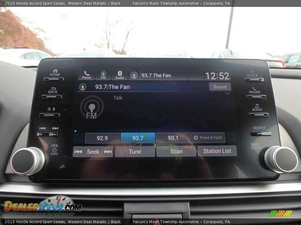Controls of 2019 Honda Accord Sport Sedan Photo #14