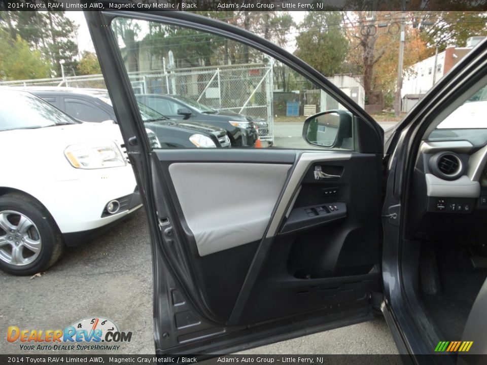 2014 Toyota RAV4 Limited AWD Magnetic Gray Metallic / Black Photo #22