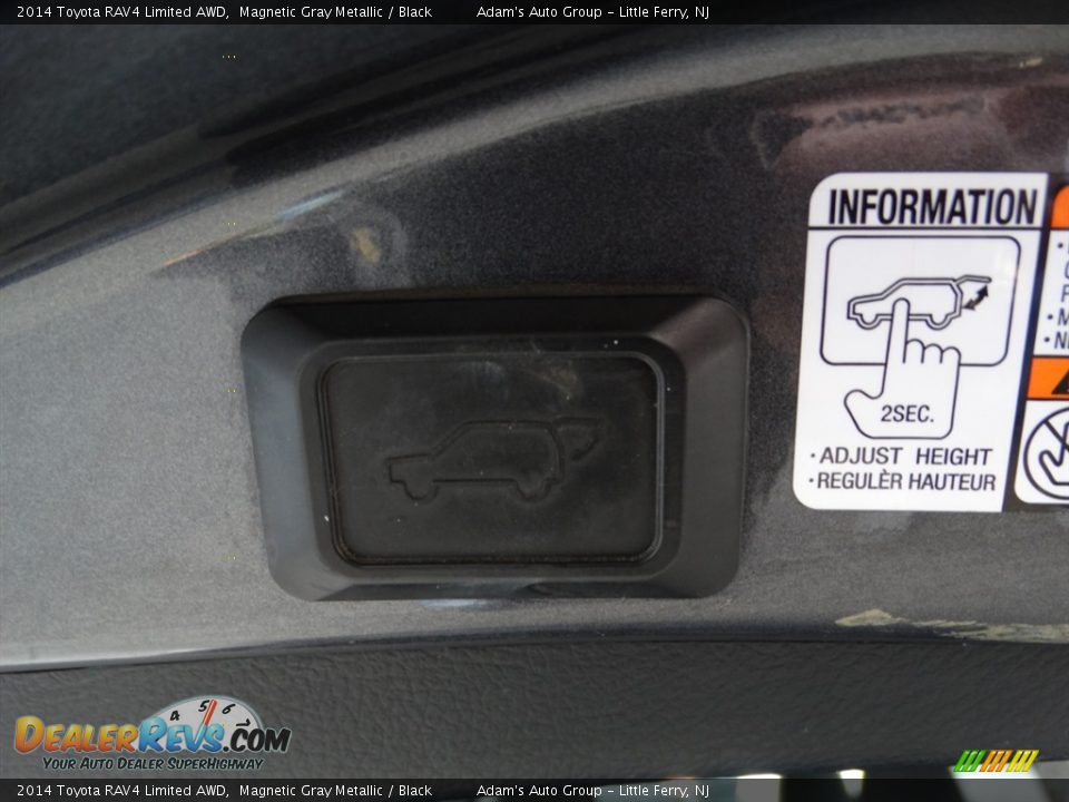 2014 Toyota RAV4 Limited AWD Magnetic Gray Metallic / Black Photo #28