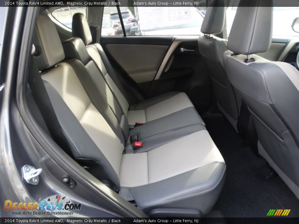 2014 Toyota RAV4 Limited AWD Magnetic Gray Metallic / Black Photo #31