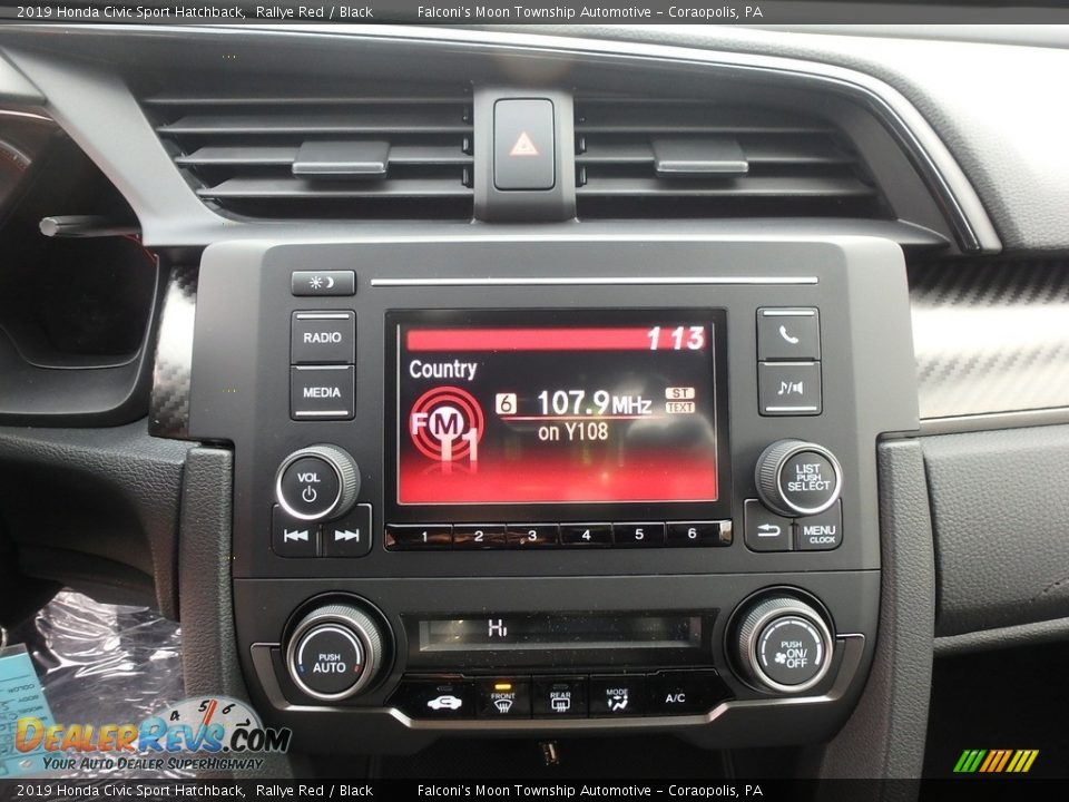 Controls of 2019 Honda Civic Sport Hatchback Photo #15