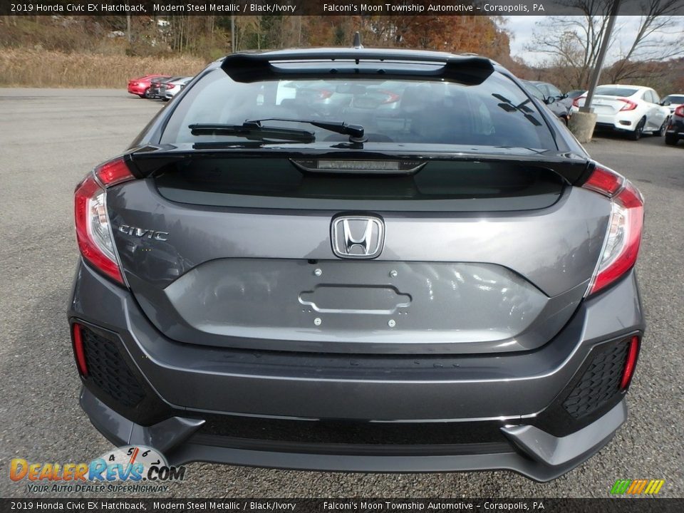 2019 Honda Civic EX Hatchback Modern Steel Metallic / Black/Ivory Photo #5