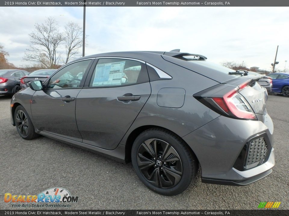 2019 Honda Civic EX Hatchback Modern Steel Metallic / Black/Ivory Photo #6