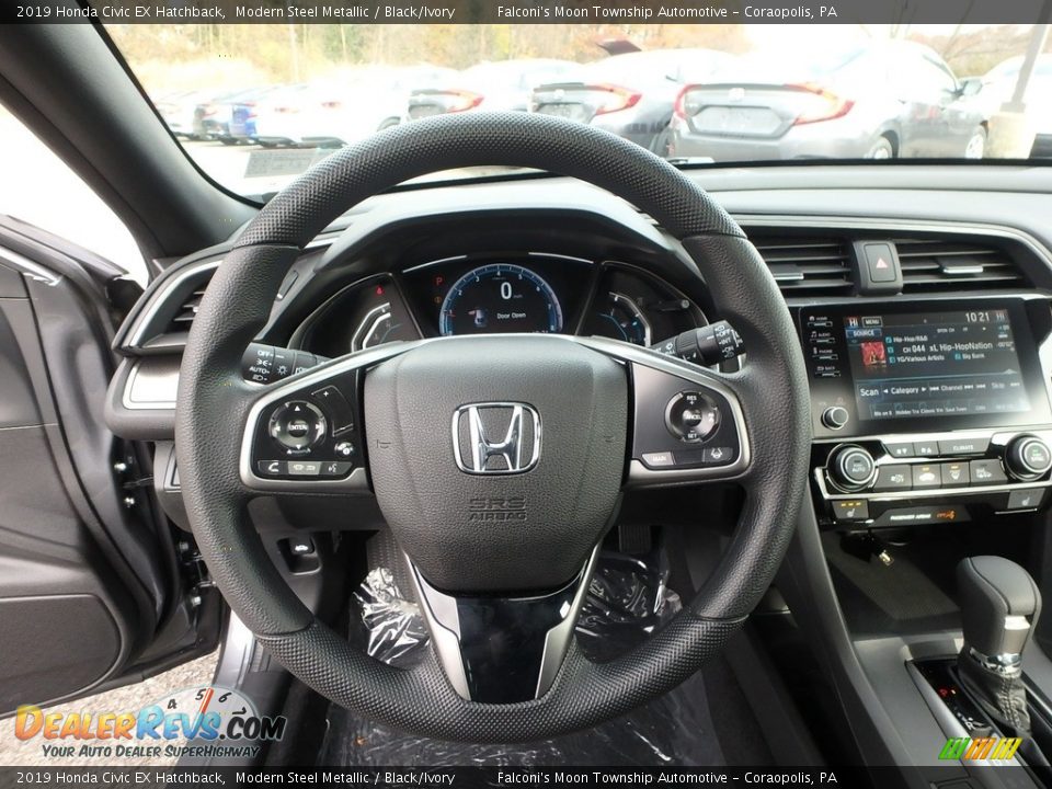 2019 Honda Civic EX Hatchback Modern Steel Metallic / Black/Ivory Photo #14