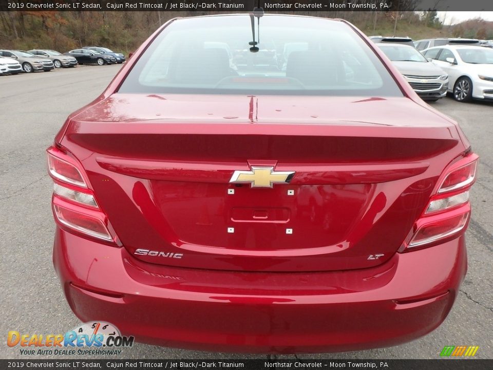 2019 Chevrolet Sonic LT Sedan Cajun Red Tintcoat / Jet Black/­Dark Titanium Photo #6
