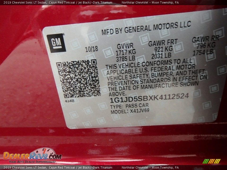 2019 Chevrolet Sonic LT Sedan Cajun Red Tintcoat / Jet Black/­Dark Titanium Photo #14