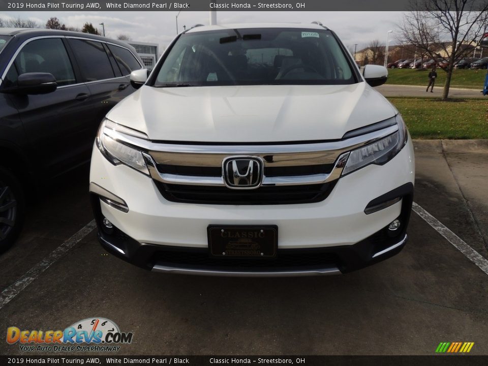 2019 Honda Pilot Touring AWD White Diamond Pearl / Black Photo #2