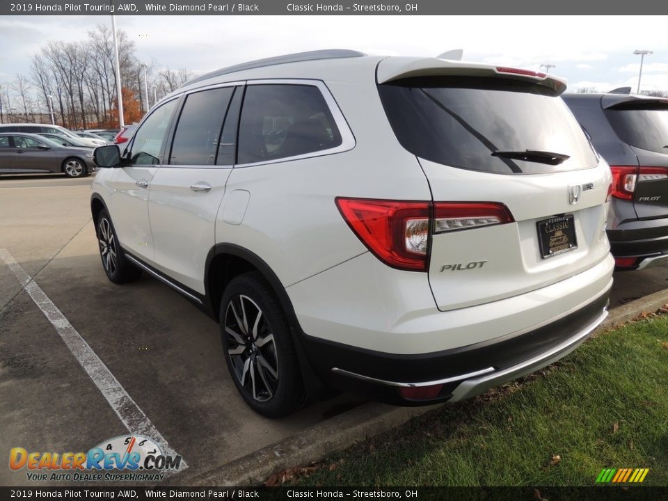 2019 Honda Pilot Touring AWD White Diamond Pearl / Black Photo #6