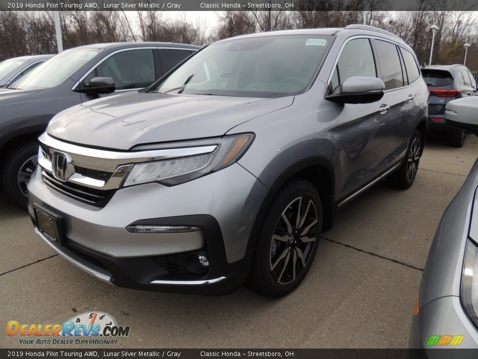 2019 Honda Pilot Touring AWD Lunar Silver Metallic / Gray Photo #1