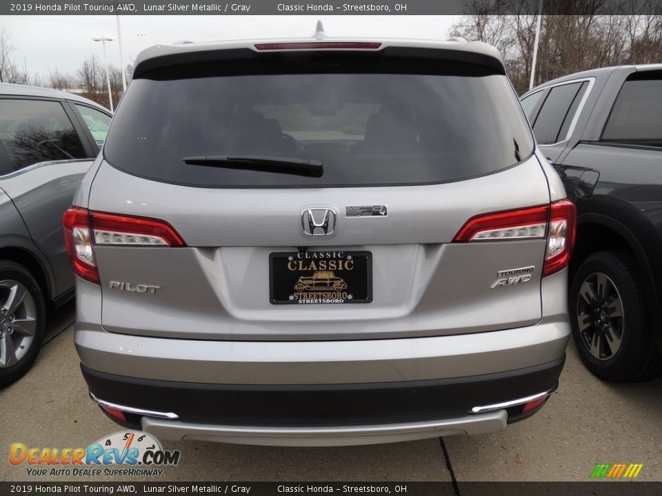 2019 Honda Pilot Touring AWD Lunar Silver Metallic / Gray Photo #5
