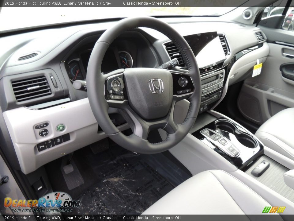 2019 Honda Pilot Touring AWD Lunar Silver Metallic / Gray Photo #9
