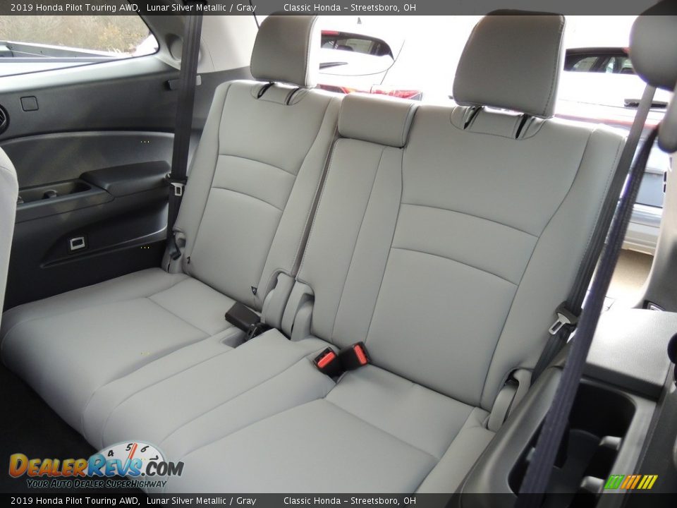 2019 Honda Pilot Touring AWD Lunar Silver Metallic / Gray Photo #12