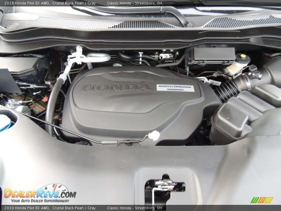 2019 Honda Pilot EX AWD Crystal Black Pearl / Gray Photo #16