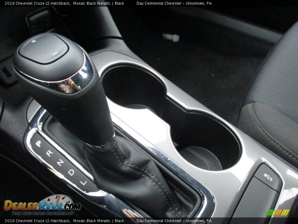 2019 Chevrolet Cruze LS Hatchback Mosaic Black Metallic / Black Photo #10