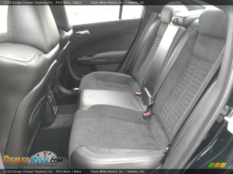 2018 Dodge Charger Daytona 392 Pitch Black / Black Photo #11