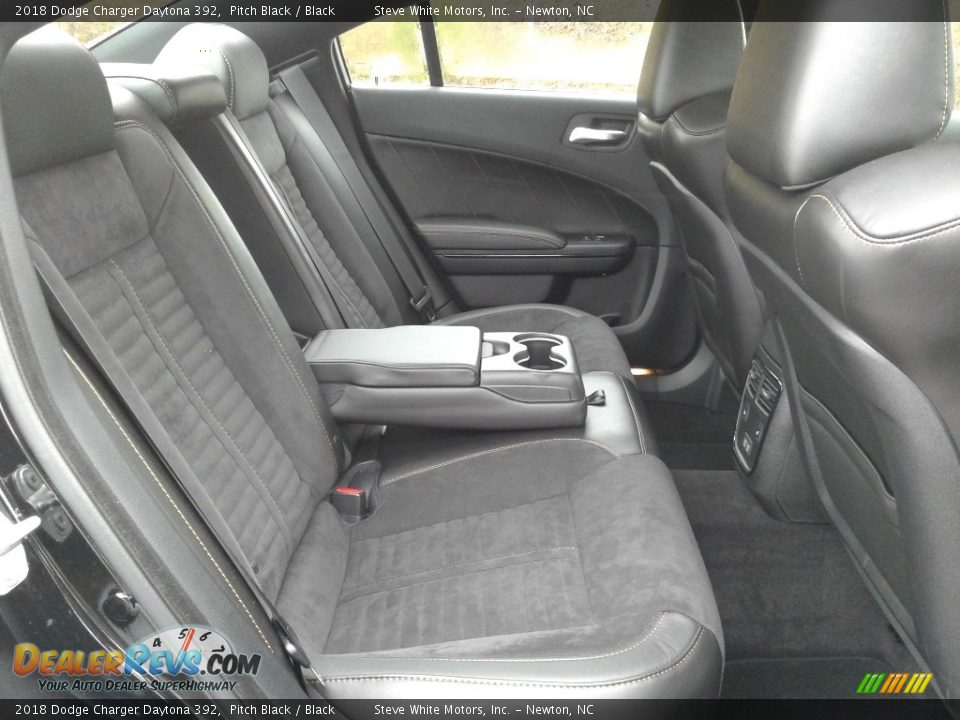 2018 Dodge Charger Daytona 392 Pitch Black / Black Photo #14