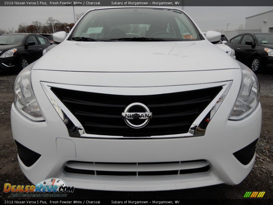 2019 Nissan Versa S Plus Fresh Powder White / Charcoal Photo #9