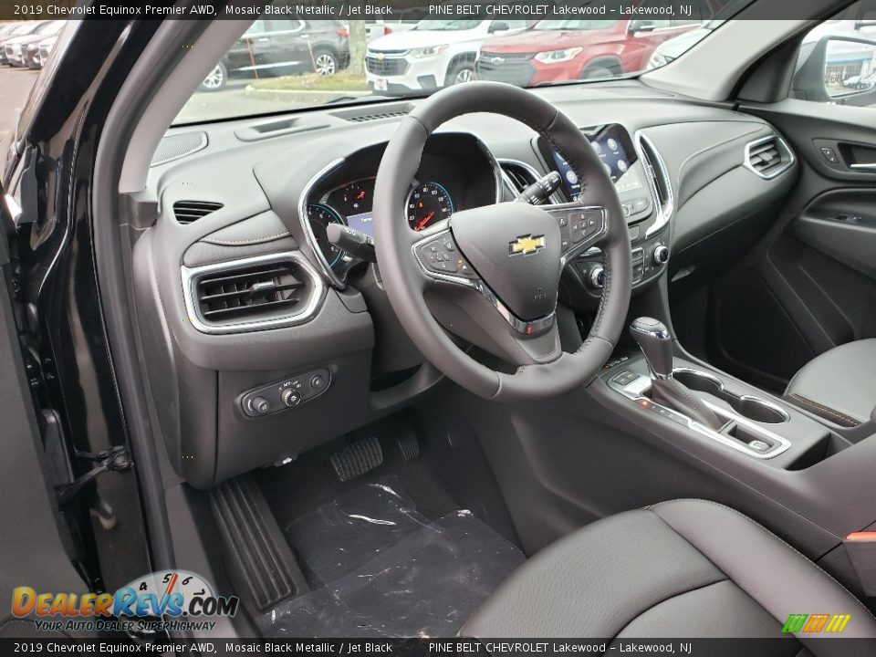 Front Seat of 2019 Chevrolet Equinox Premier AWD Photo #7