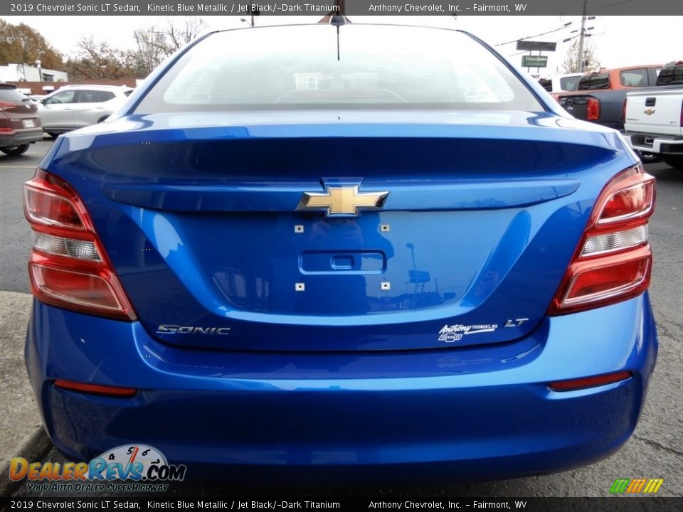 2019 Chevrolet Sonic LT Sedan Kinetic Blue Metallic / Jet Black/­Dark Titanium Photo #4