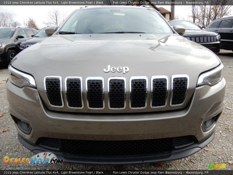 2019 Jeep Cherokee Latitude Plus 4x4 Light Brownstone Pearl / Black Photo #9
