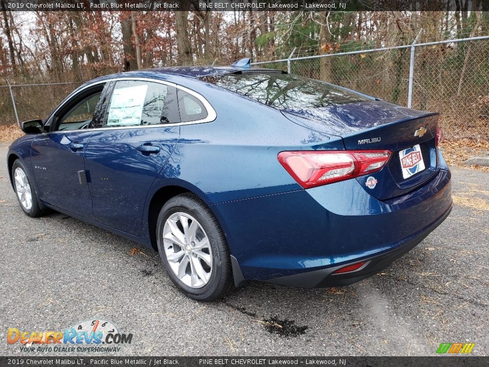 2019 Chevrolet Malibu LT Pacific Blue Metallic / Jet Black Photo #5