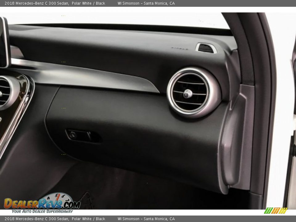 2018 Mercedes-Benz C 300 Sedan Polar White / Black Photo #29