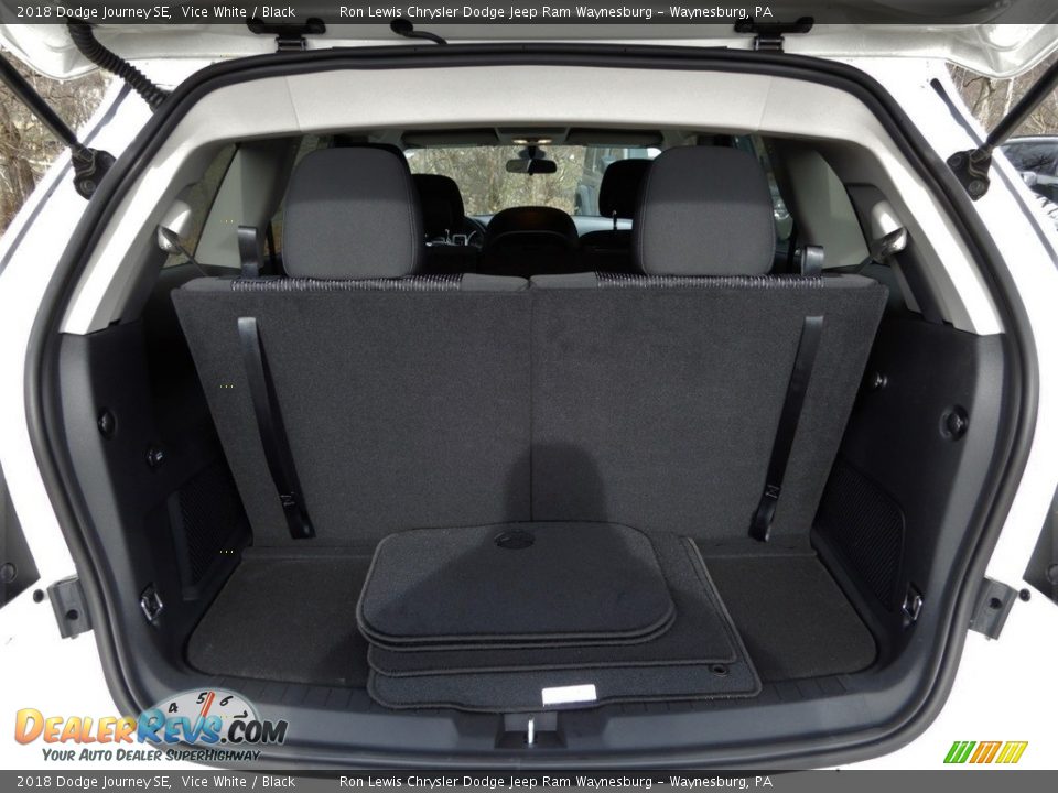 2018 Dodge Journey SE Vice White / Black Photo #5