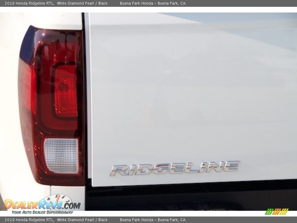 2019 Honda Ridgeline RTL White Diamond Pearl / Black Photo #3