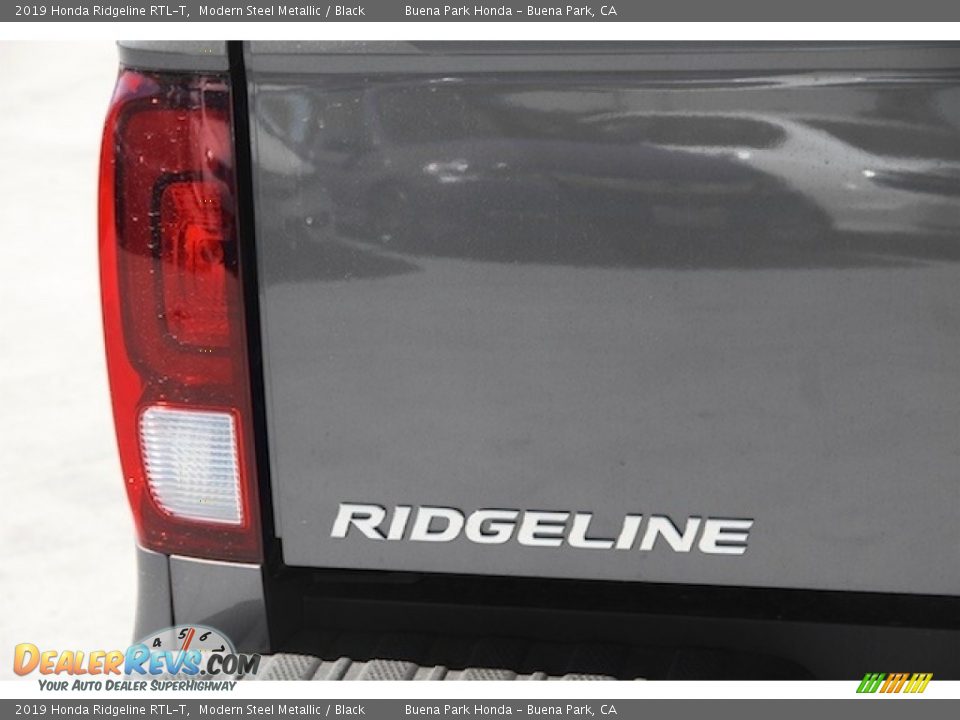 2019 Honda Ridgeline RTL-T Logo Photo #4