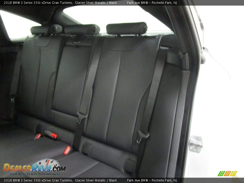 2018 BMW 3 Series 330i xDrive Gran Turismo Glacier Silver Metallic / Black Photo #14