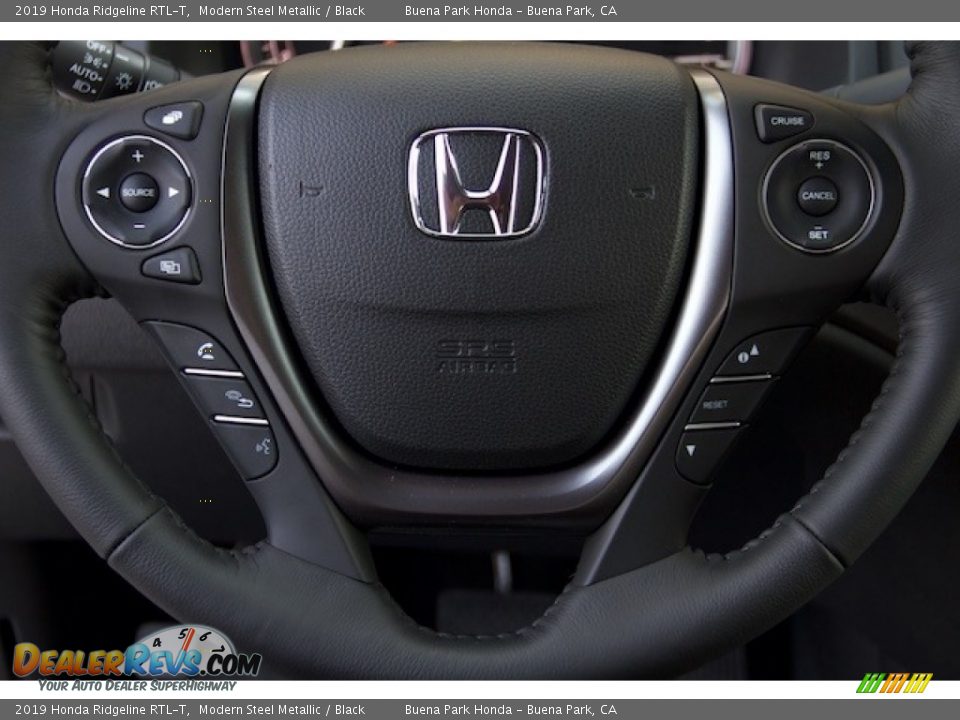 2019 Honda Ridgeline RTL-T Steering Wheel Photo #10