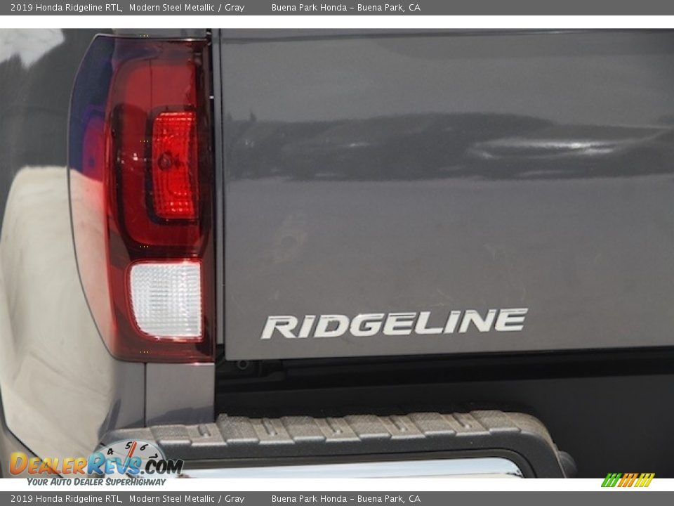 2019 Honda Ridgeline RTL Modern Steel Metallic / Gray Photo #3