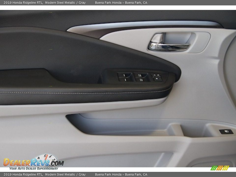 2019 Honda Ridgeline RTL Modern Steel Metallic / Gray Photo #7