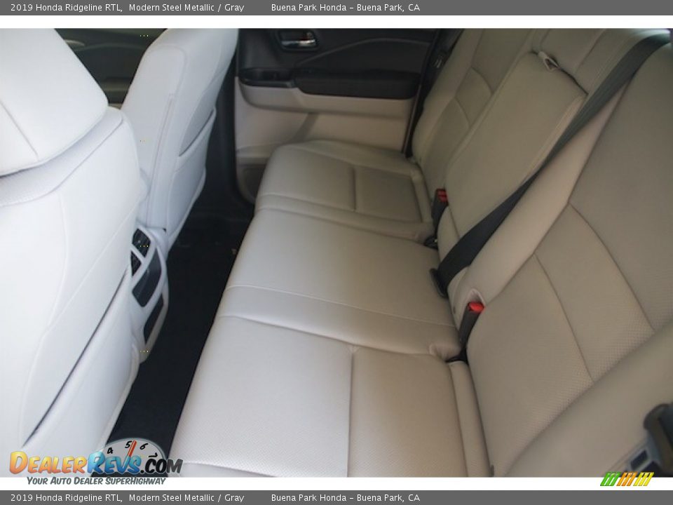 2019 Honda Ridgeline RTL Modern Steel Metallic / Gray Photo #11