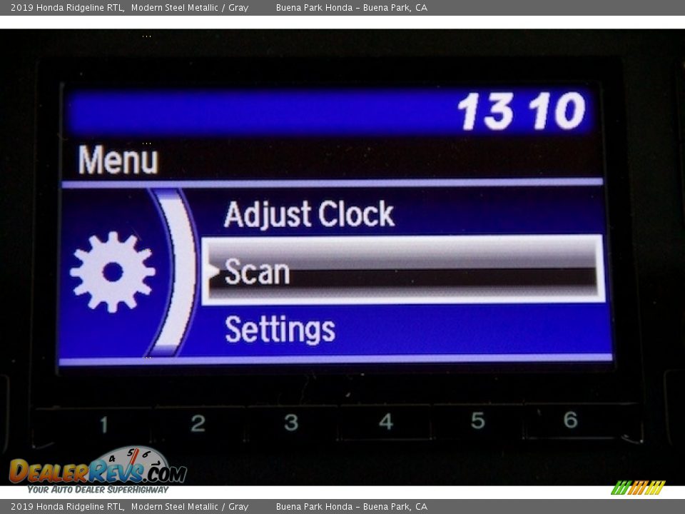 2019 Honda Ridgeline RTL Modern Steel Metallic / Gray Photo #14