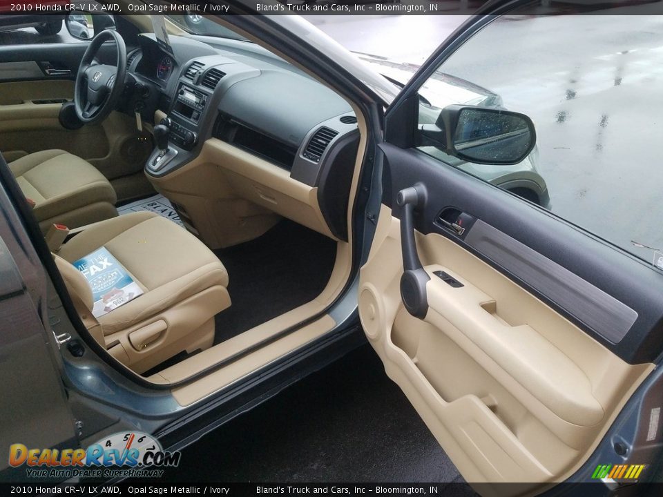 2010 Honda CR-V LX AWD Opal Sage Metallic / Ivory Photo #33