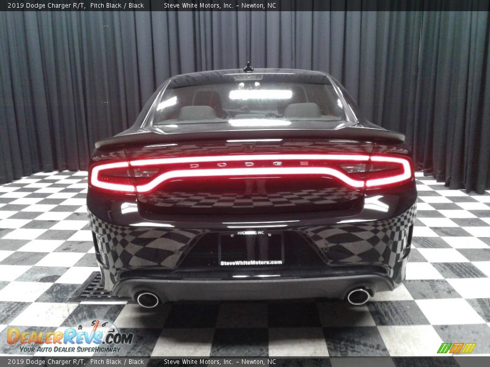 2019 Dodge Charger R/T Pitch Black / Black Photo #7