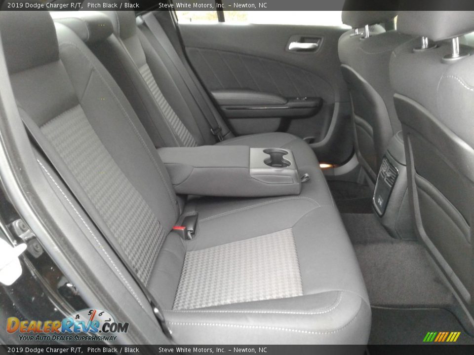 2019 Dodge Charger R/T Pitch Black / Black Photo #13