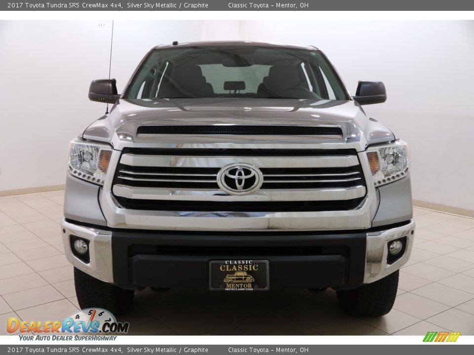 2017 Toyota Tundra SR5 CrewMax 4x4 Silver Sky Metallic / Graphite Photo #2