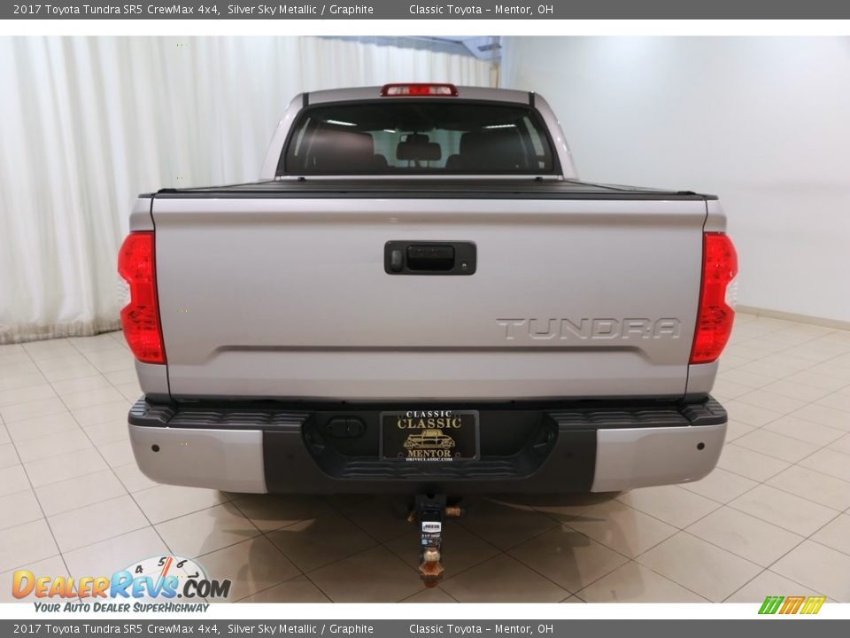 2017 Toyota Tundra SR5 CrewMax 4x4 Silver Sky Metallic / Graphite Photo #22