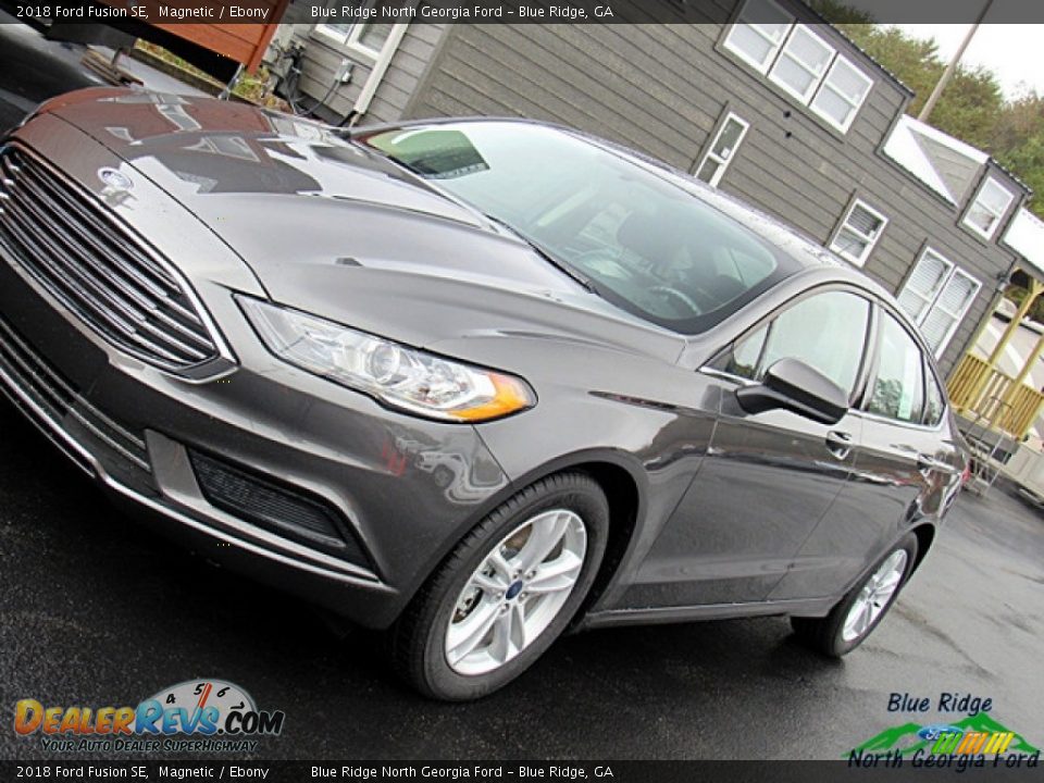 2018 Ford Fusion SE Magnetic / Ebony Photo #31