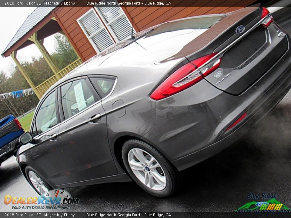 2018 Ford Fusion SE Magnetic / Ebony Photo #34