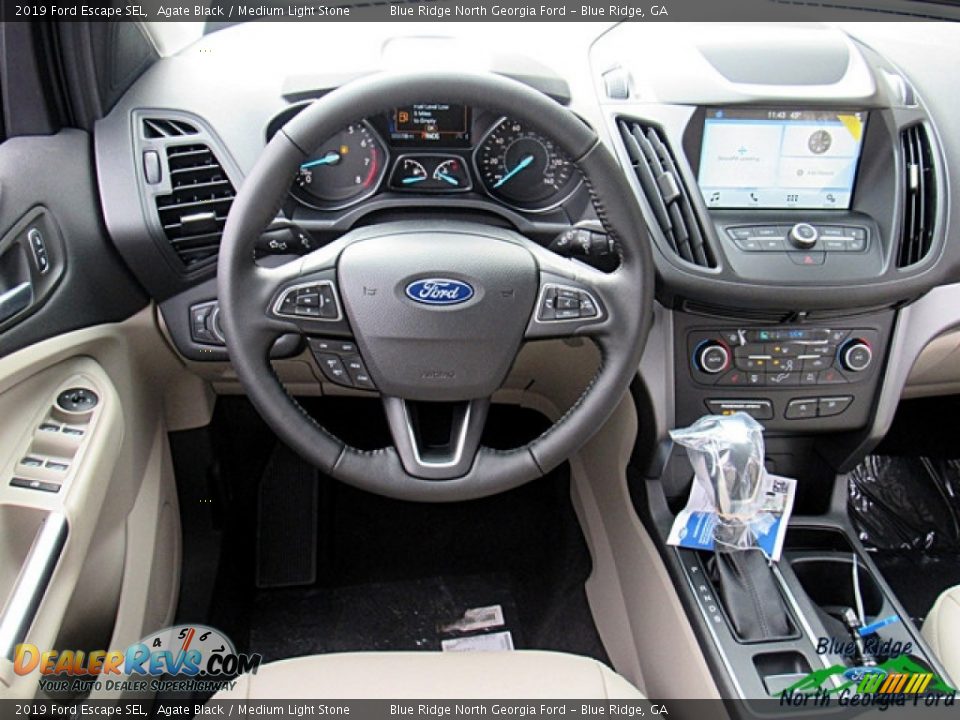 2019 Ford Escape SEL Agate Black / Medium Light Stone Photo #22