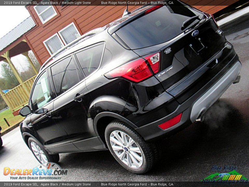 2019 Ford Escape SEL Agate Black / Medium Light Stone Photo #31