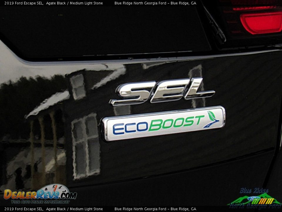 2019 Ford Escape SEL Agate Black / Medium Light Stone Photo #33