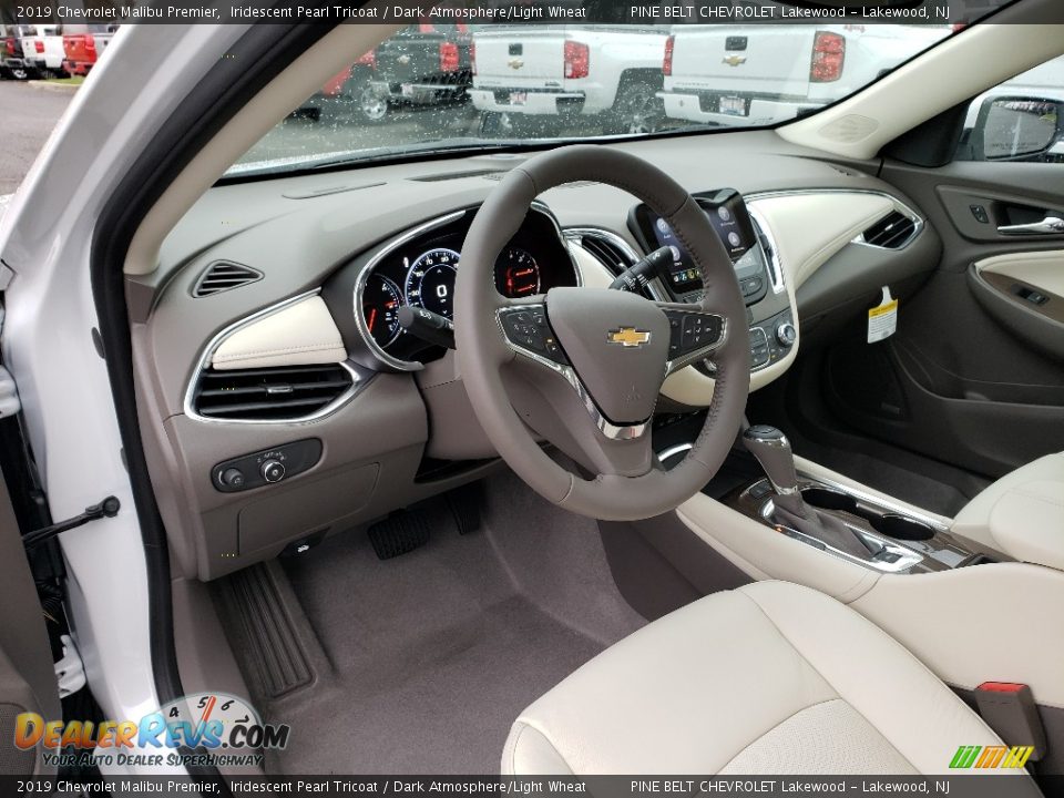 Dark Atmosphere/Light Wheat Interior - 2019 Chevrolet Malibu Premier Photo #7