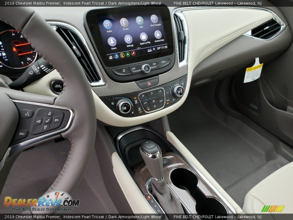 2019 Chevrolet Malibu Premier Iridescent Pearl Tricoat / Dark Atmosphere/Light Wheat Photo #10